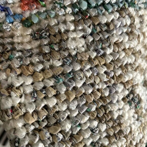 Hand crafted Woven Plastic Bag Eco-Friendly Multicolor Tote Bag 16" x 13" - Picture 11 of 16